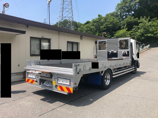 ISUZU　7T回送車