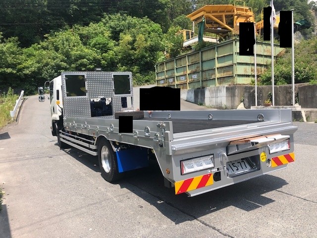 ISUZU　7T回送車