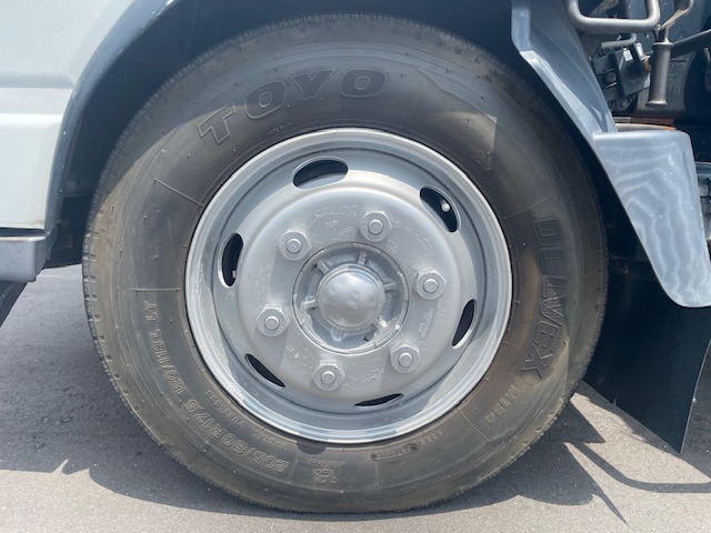 三菱ｷｬﾝﾀｰ22ｍ高所作業車
