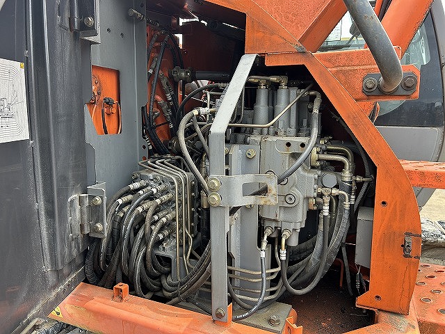 ZX135US