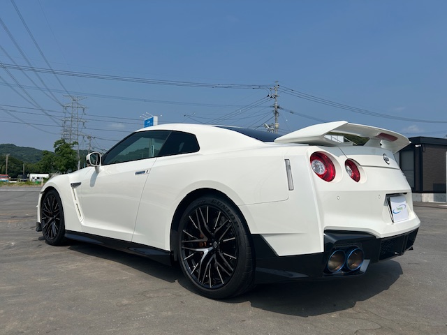 GT-R