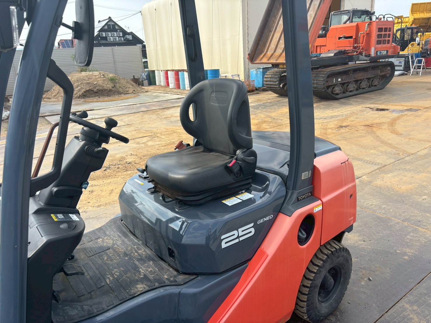 02-8FD25