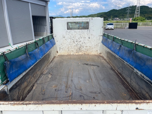 いすゞ3tダンプ