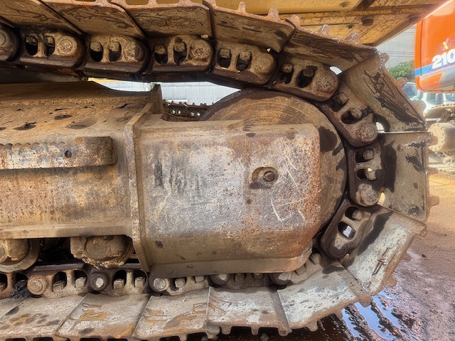 PC200-10