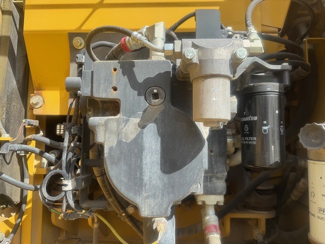 PC200-10