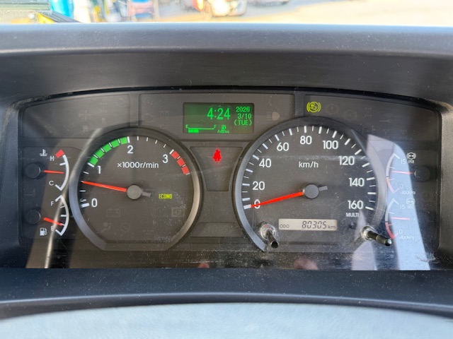 いすゞ4tダンプ