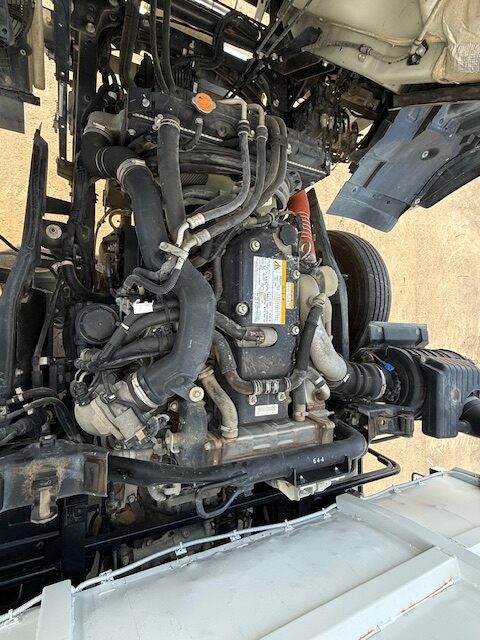 いすゞ4tダンプ